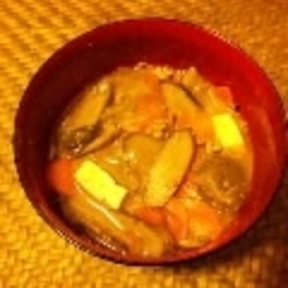 味の染みた豆腐がとってもおいしいデス(*^o^*)